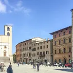 Gorgeous In Todi
