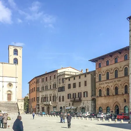 Magnifique Maison à Todi