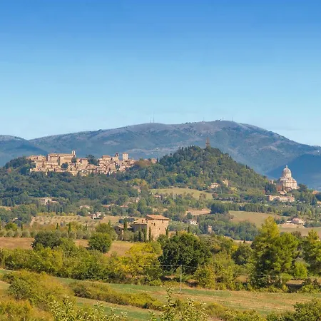 Magnifique Maison à Todi