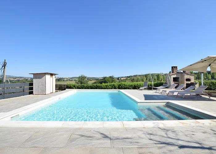 Gorgeous In Nyaraló